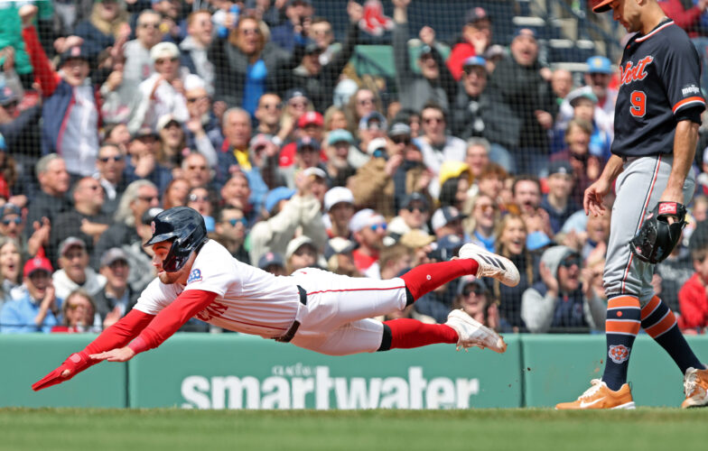Ceddanne Rafaela's tie-breaking two-run single helps Red Sox to 8-6 Patriots' Day win over Tigers